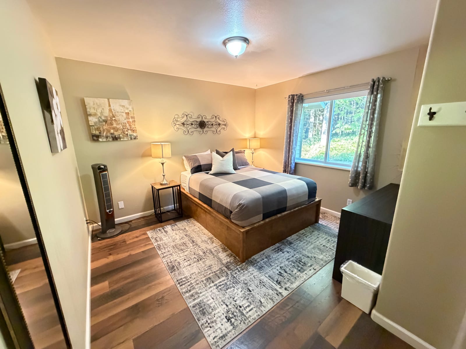 Bedroom 8 at Blue Mountain Retreat